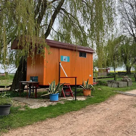 Camping Schaeferwagen Kuschel Vom Friesenhof Wieratal Nobitz