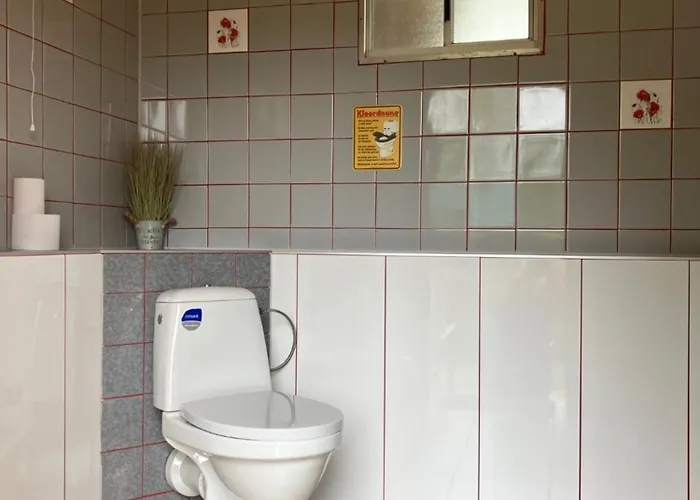 Schaeferwagen Kuschel Vom Friesenhof Wieratal キャンプ場